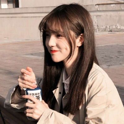女神的近身护卫笔下